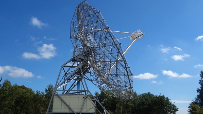 radio-telescoop-dwingeloo-fietstocht-dwingeloo